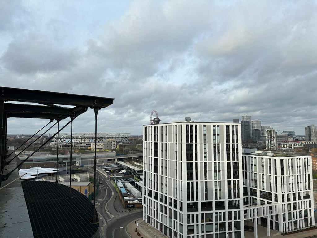 Cosy Views Apartment London Bagian luar foto