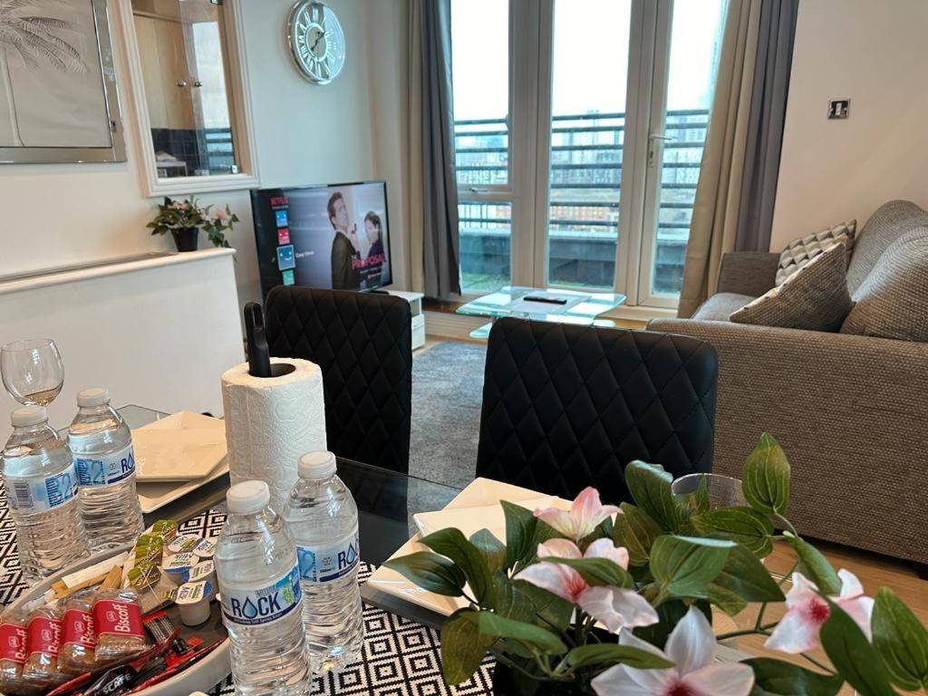 Cosy Views Apartment London Bagian luar foto